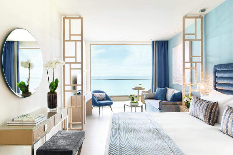 Tiara Holidays - Ikos Oceania - deluxe junior suite sea view